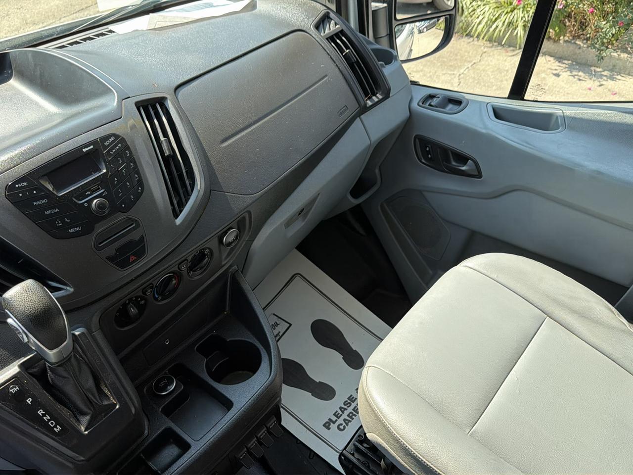 Ford Transit Passenger Wagon T-350 148" Low Roof XLT Sliding RH Dr 2019