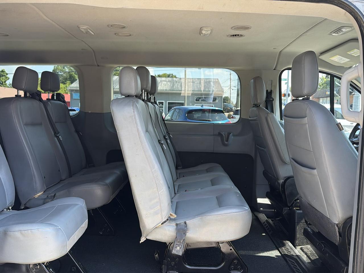 Ford Transit Passenger Wagon T-350 148" Low Roof XLT Sliding RH Dr 2019