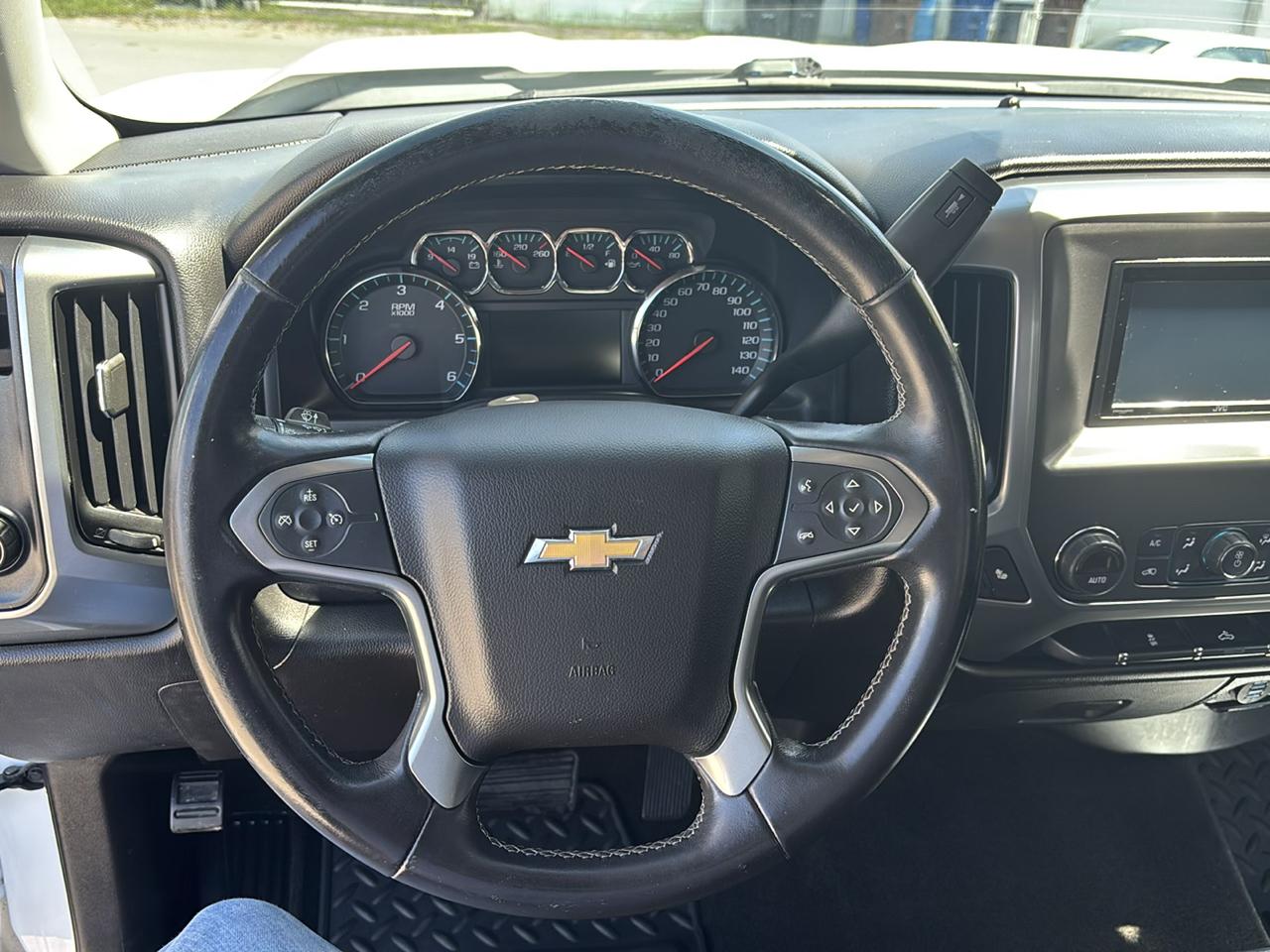 Chevrolet Silverado 1500 4WD Double Cab 143.5" LT w/1LT 2017