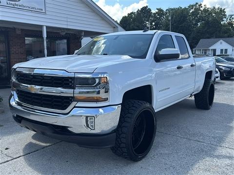 2017 Chevrolet Silverado 1500 4WD Double Cab 143.5" LT w/1LT