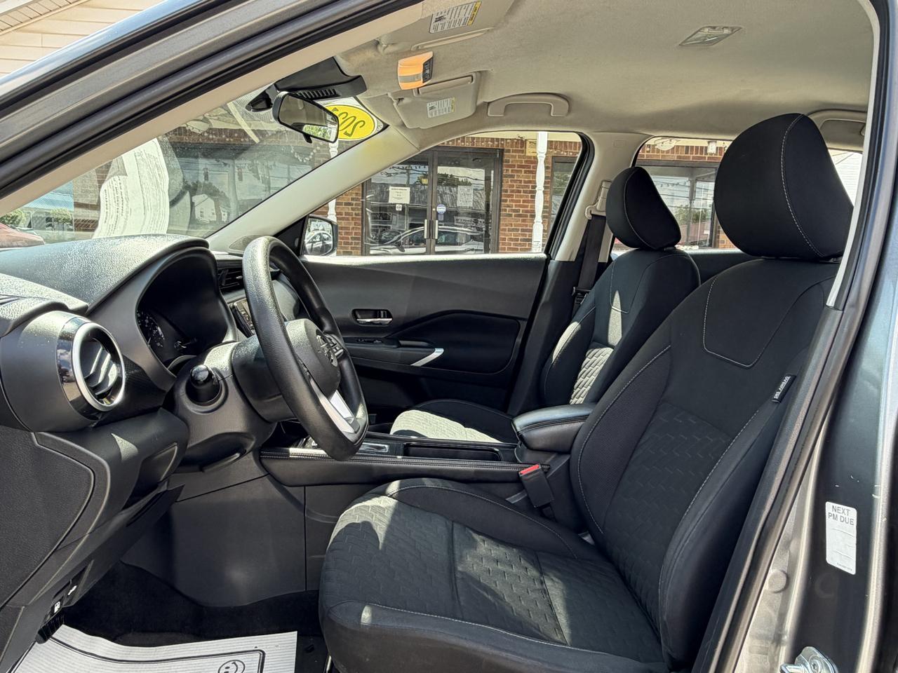 Nissan Kicks SV FWD 2021