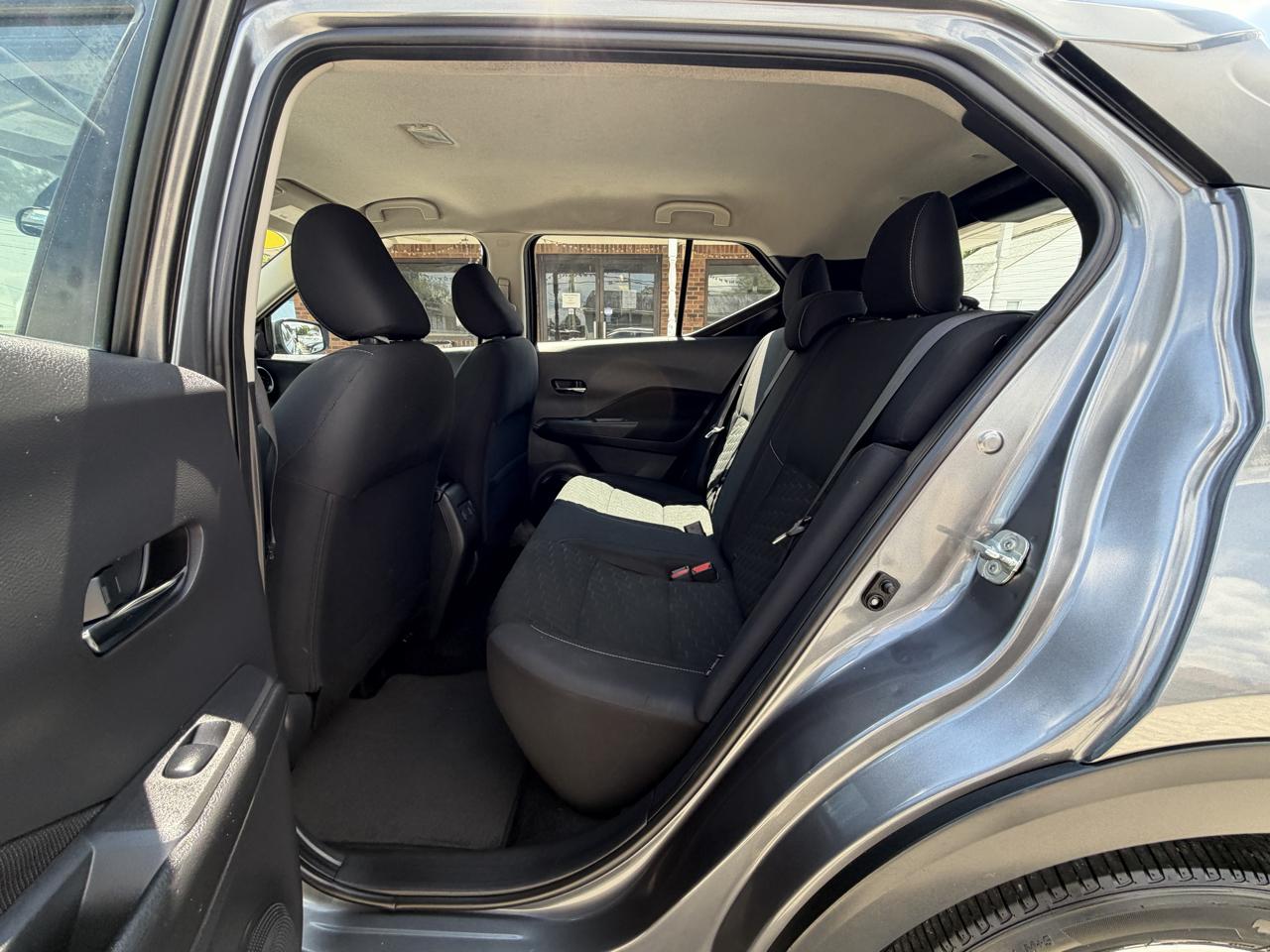 Nissan Kicks SV FWD 2021