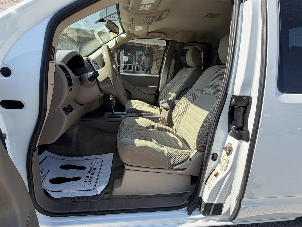 Nissan Frontier King Cab 4x2 SV Auto 2017