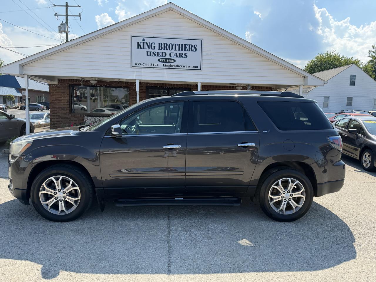 GMC Acadia FWD 4dr SLT w/SLT-1 2013