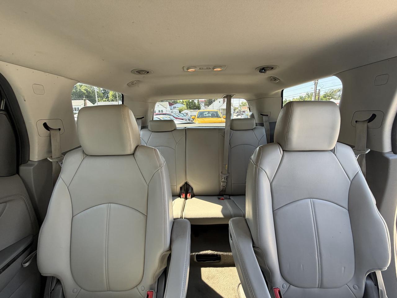 GMC Acadia FWD 4dr SLT w/SLT-1 2013