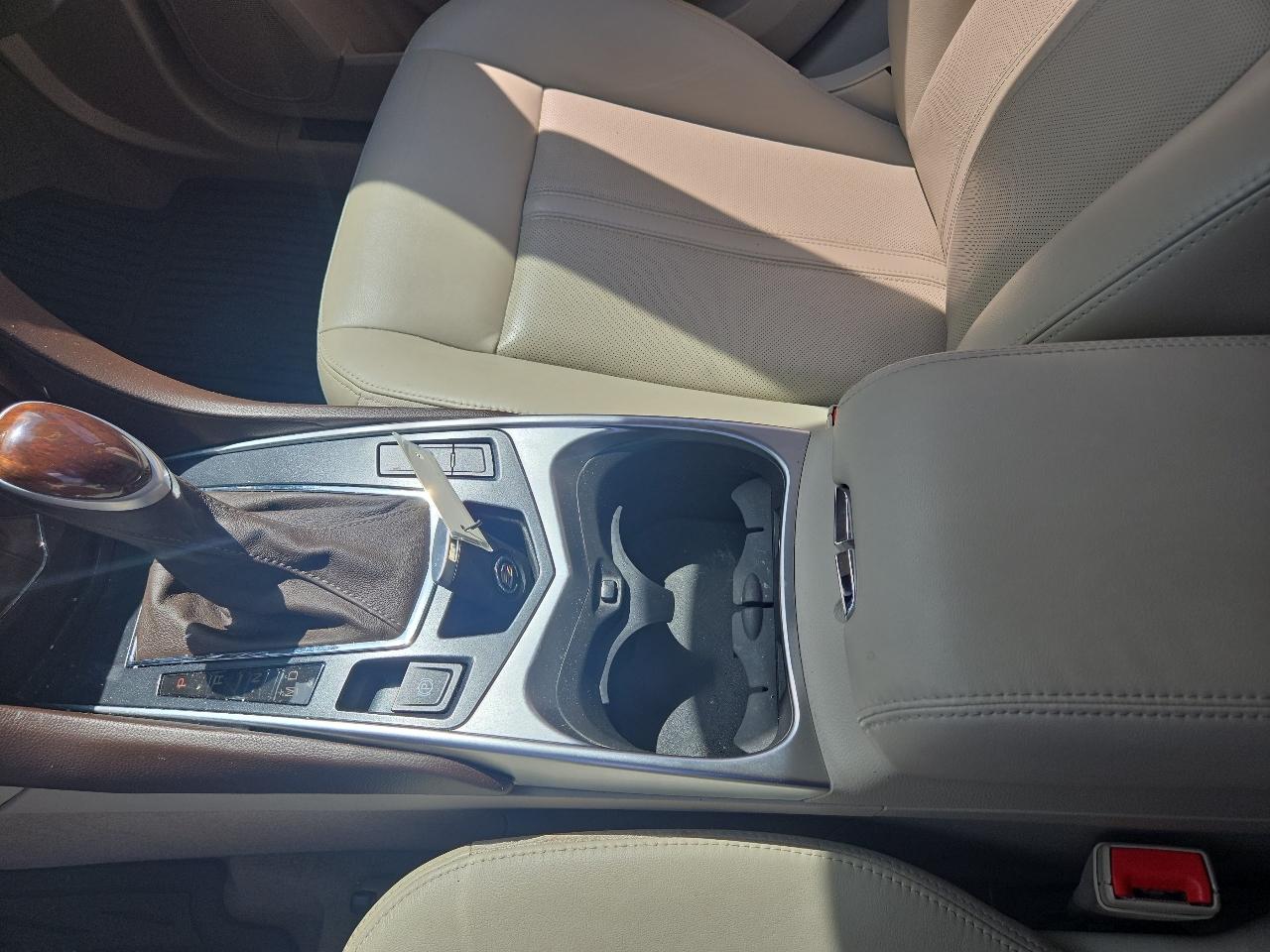 Cadillac SRX AWD 4dr Performance Collection 2014