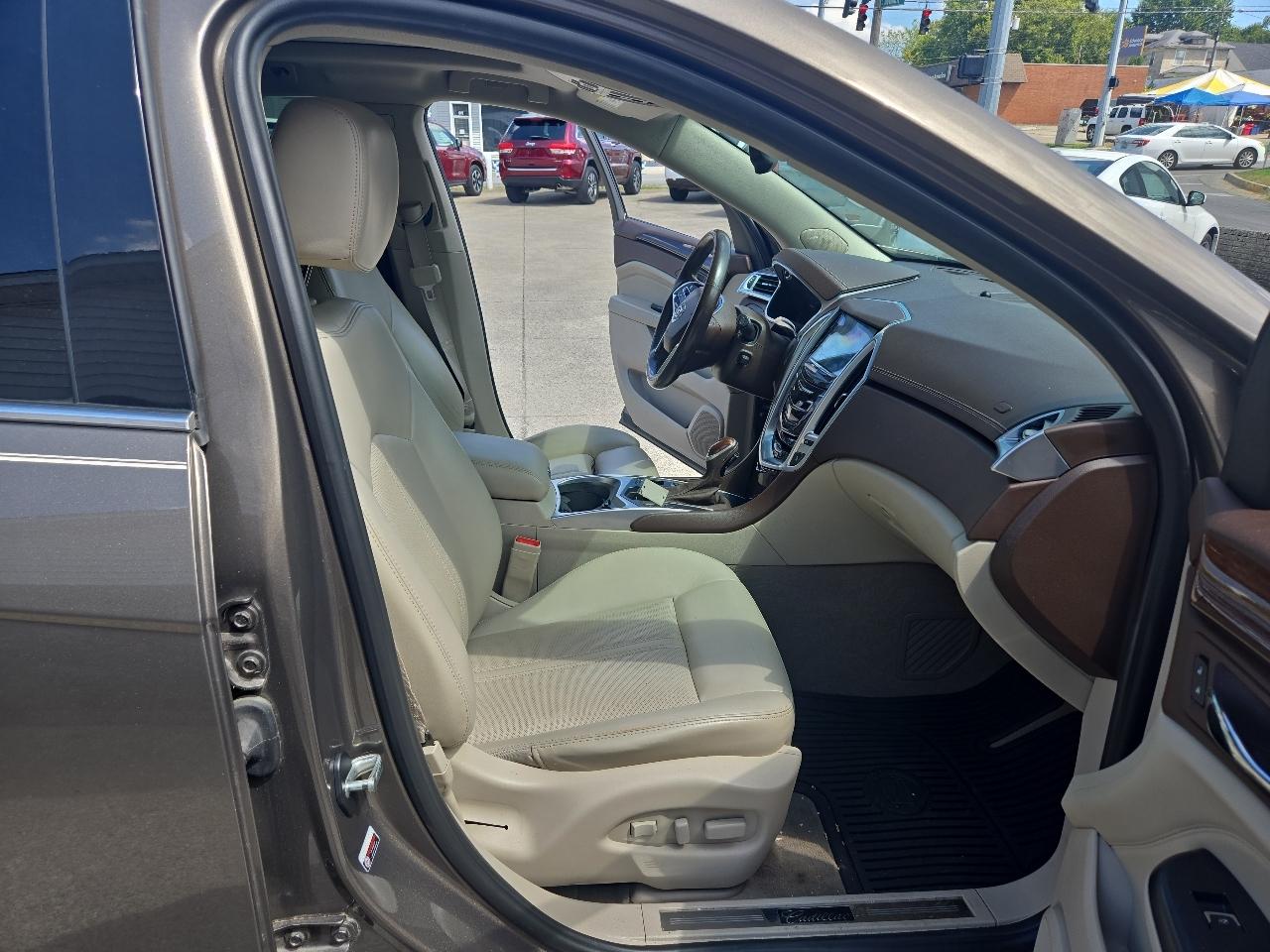Cadillac SRX AWD 4dr Performance Collection 2014