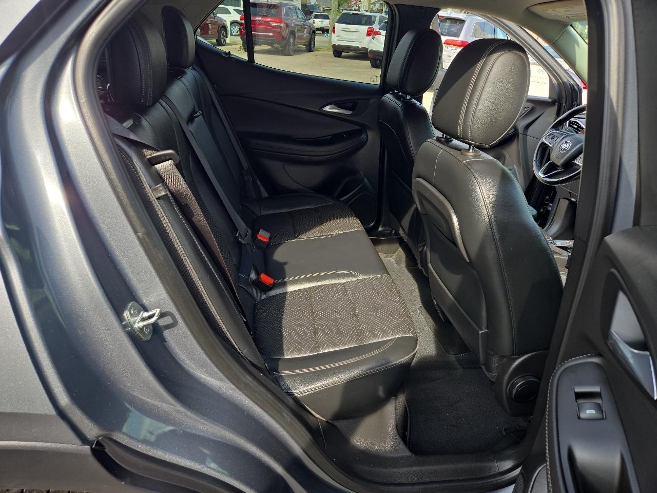 Buick Encore GX FWD 4dr Essence 2021