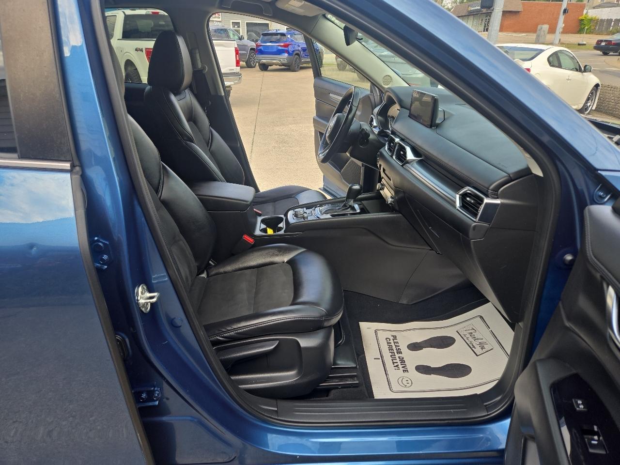 Mazda CX-5 Touring FWD 2021