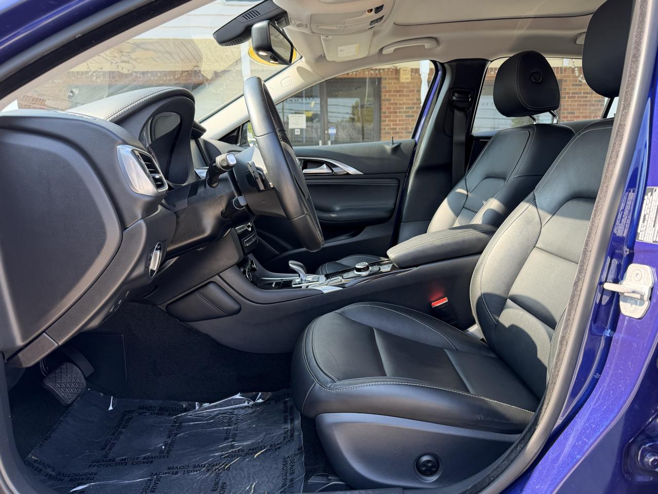 Infiniti QX30 Premium AWD 2018
