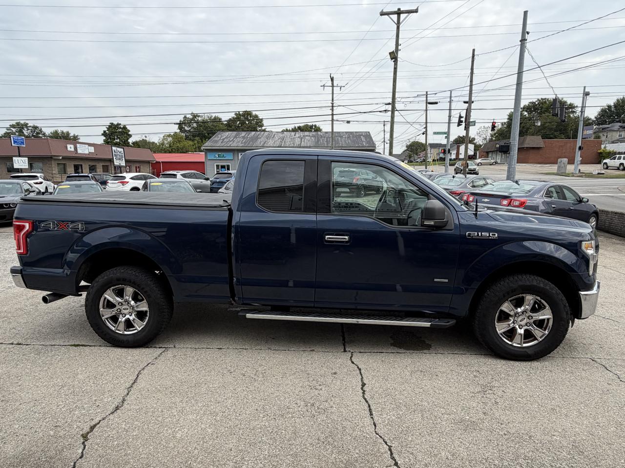 Ford F-150 4WD SuperCab 145" Lariat 2015