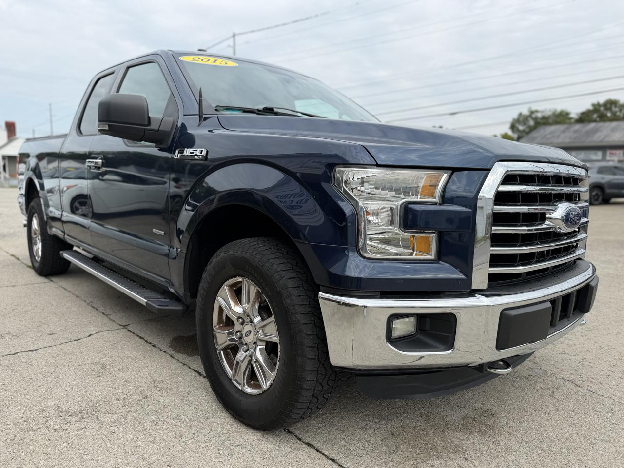 Ford F-150 4WD SuperCab 145" Lariat 2015