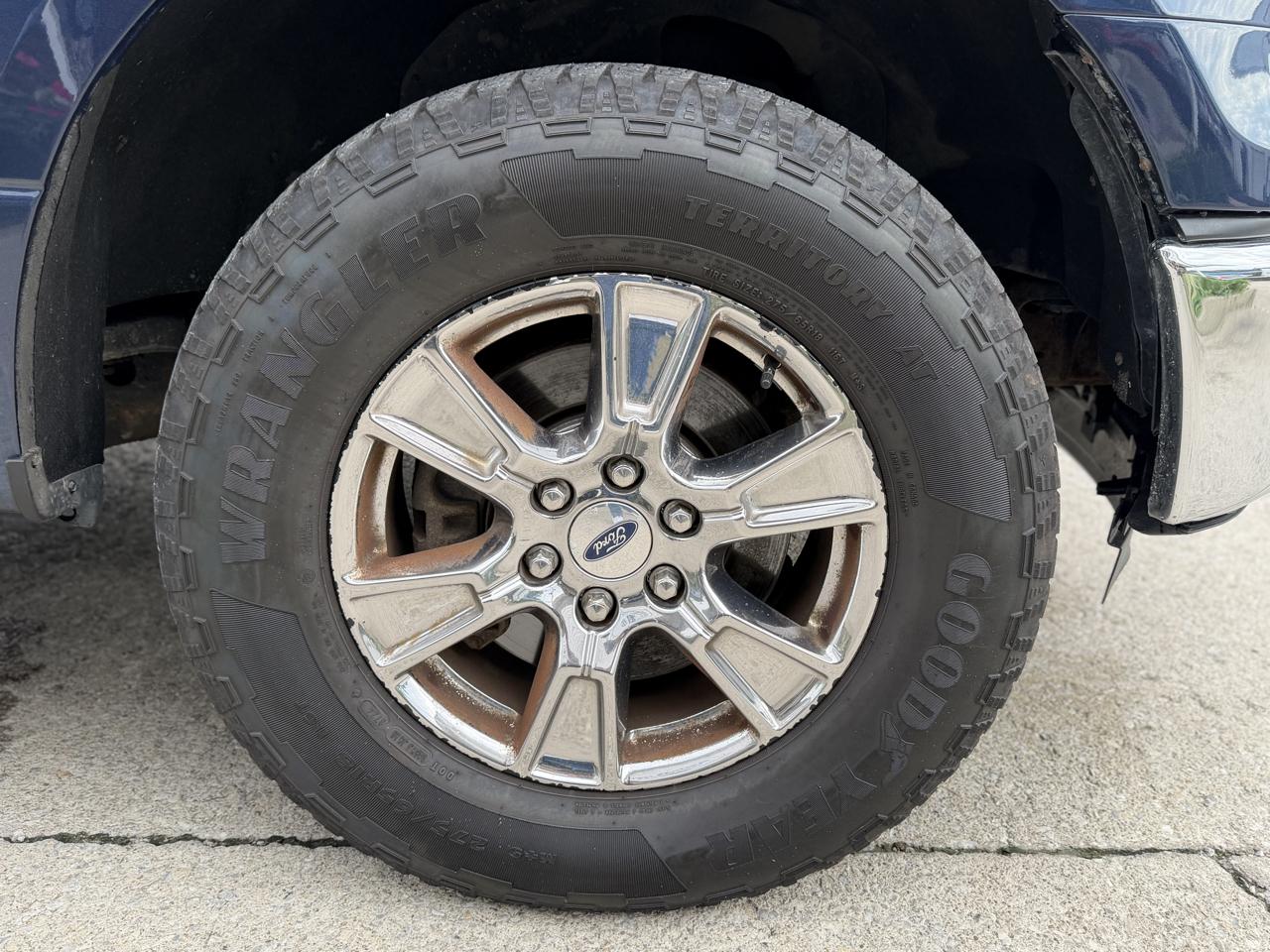 Ford F-150 4WD SuperCab 145" Lariat 2015