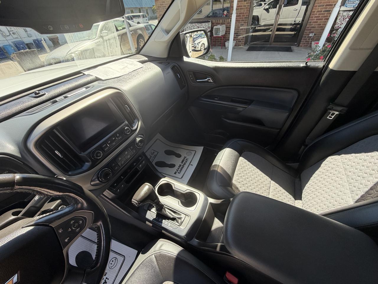 Chevrolet Colorado 4WD Crew Cab 140.5" Z71 2016