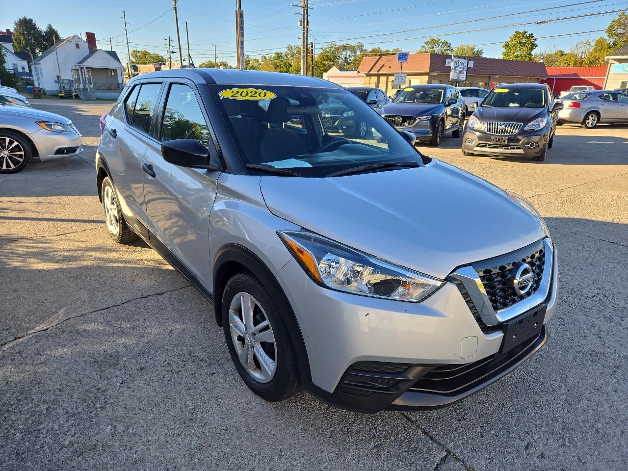 Nissan Kicks S FWD 2020