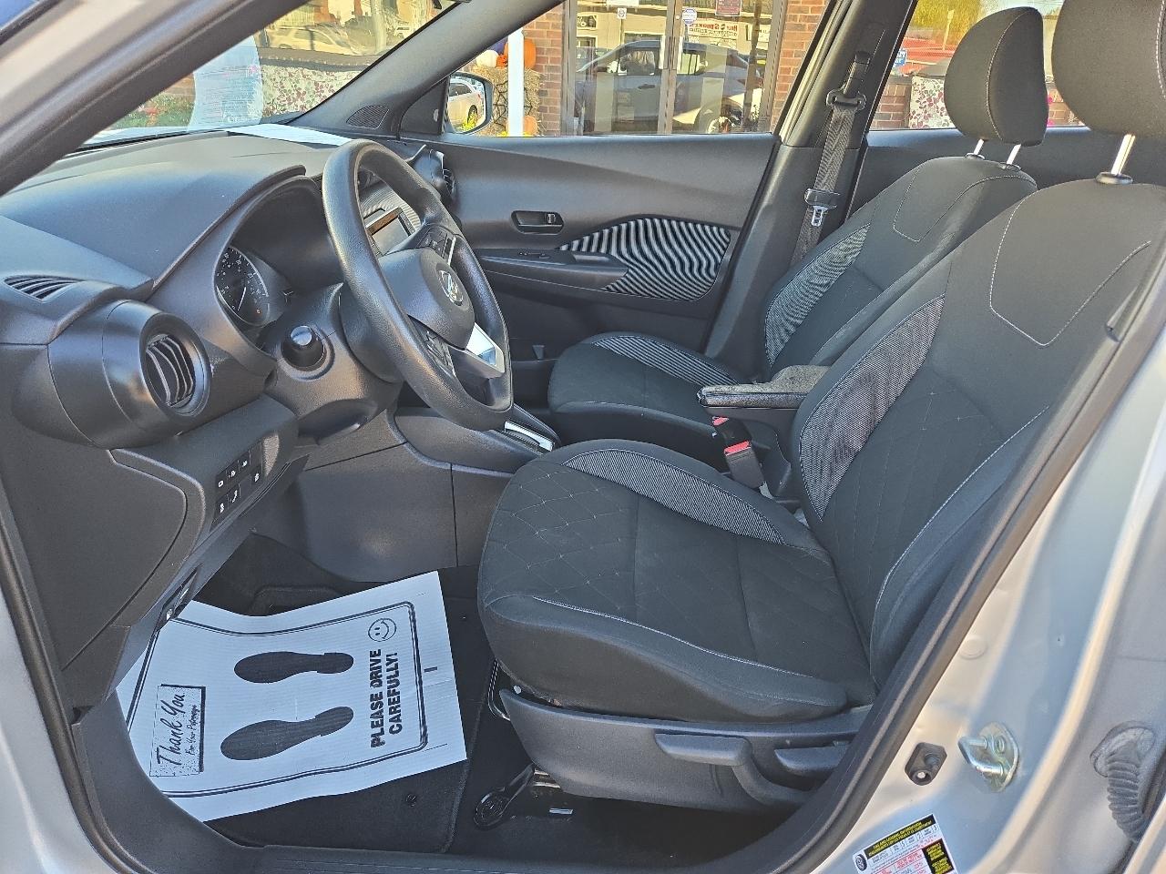 Nissan Kicks S FWD 2020