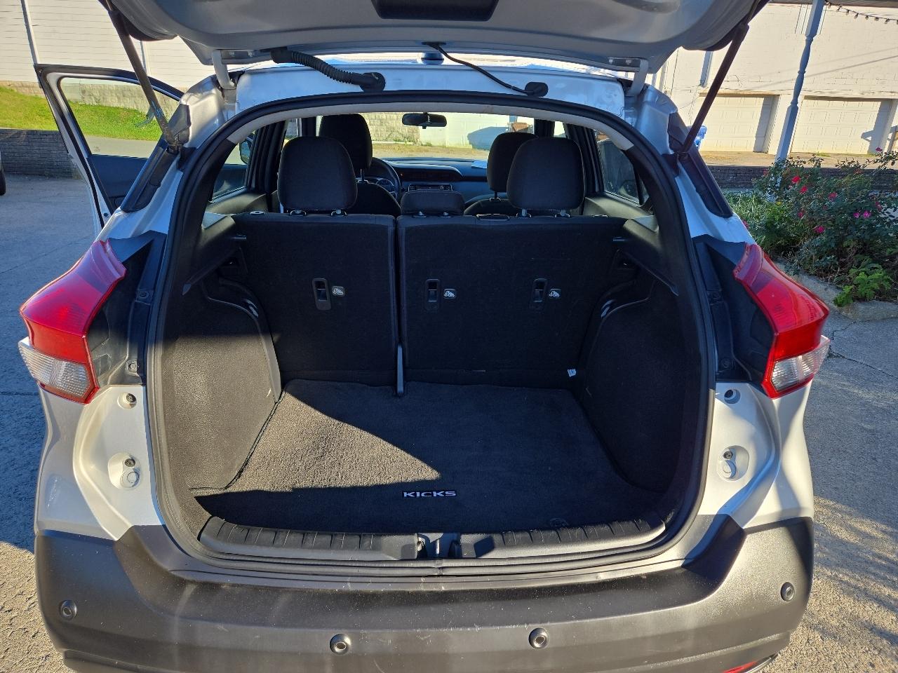 Nissan Kicks S FWD 2020