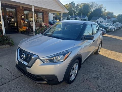 2020 Nissan Kicks S FWD