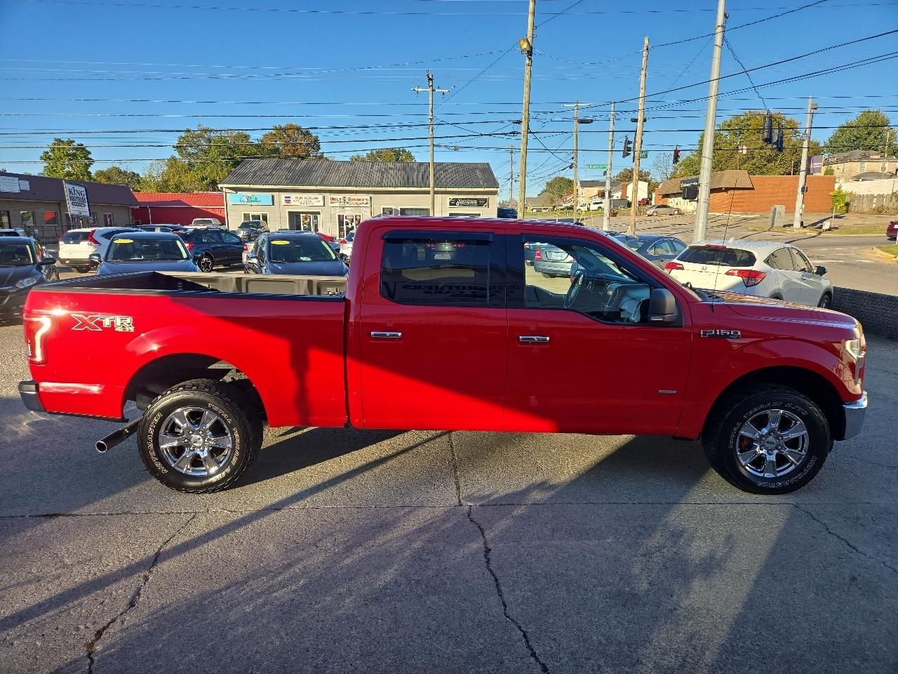 Ford F-150 4WD SuperCrew 157" XLT 2015