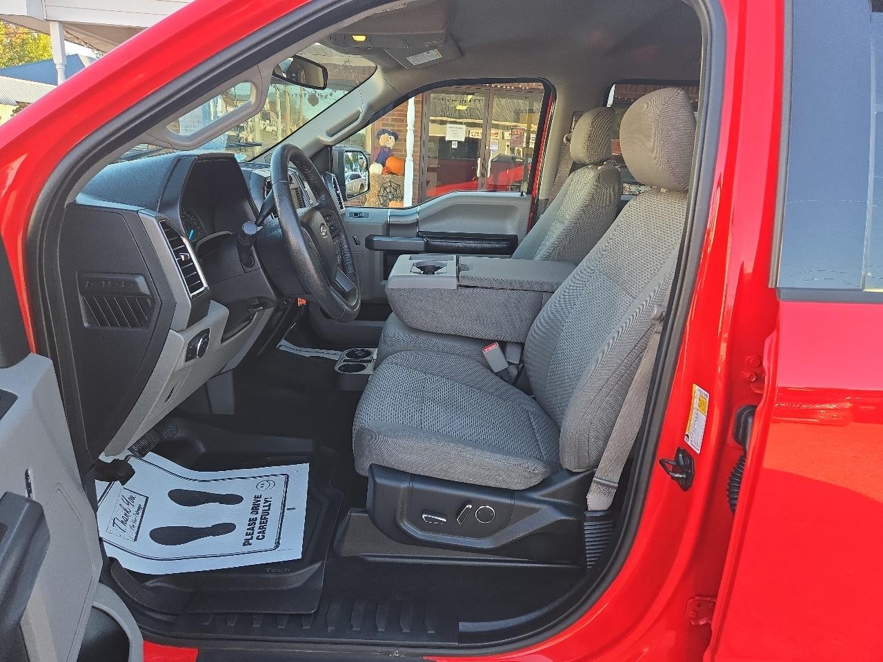 Ford F-150 4WD SuperCrew 157" XLT 2015