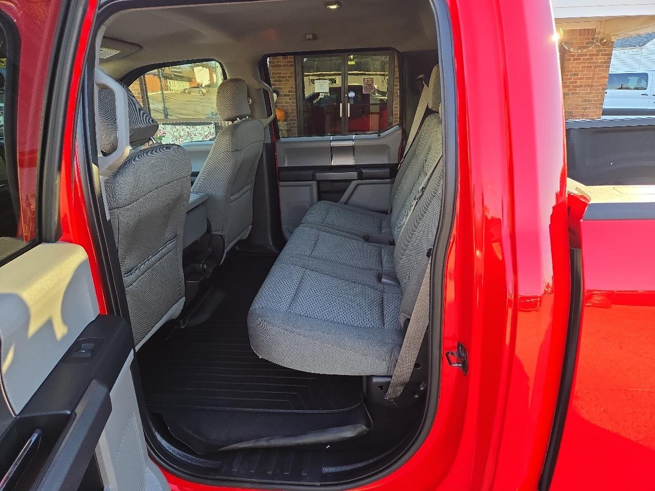 Ford F-150 4WD SuperCrew 157" XLT 2015