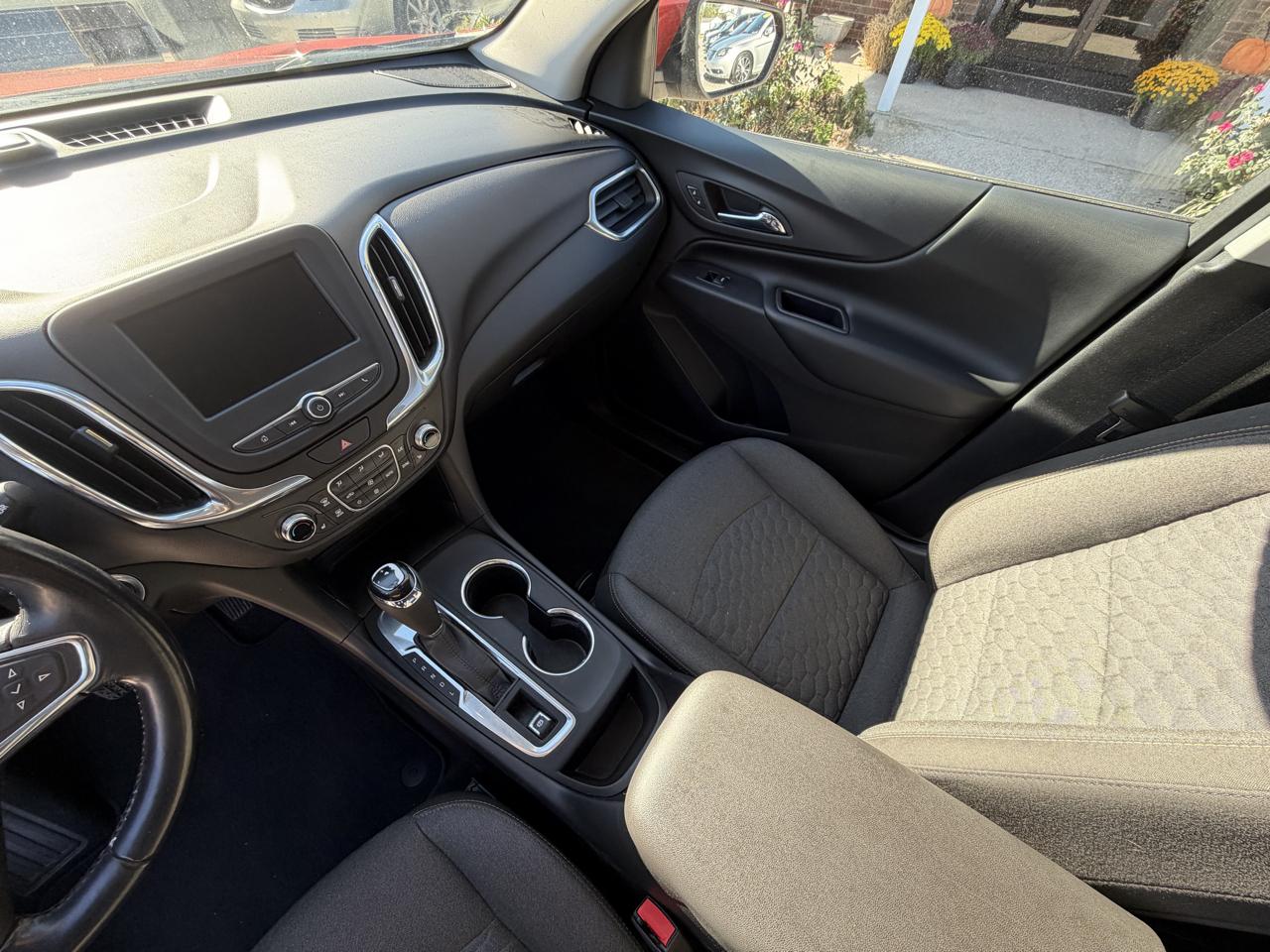 Chevrolet Equinox FWD 4dr LT w/2FL 2020