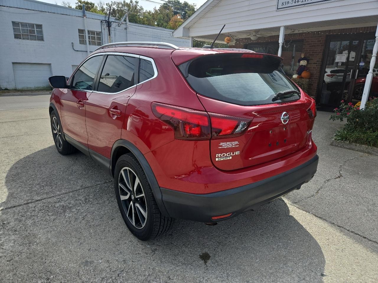 Nissan Rogue Sport AWD SL 2017