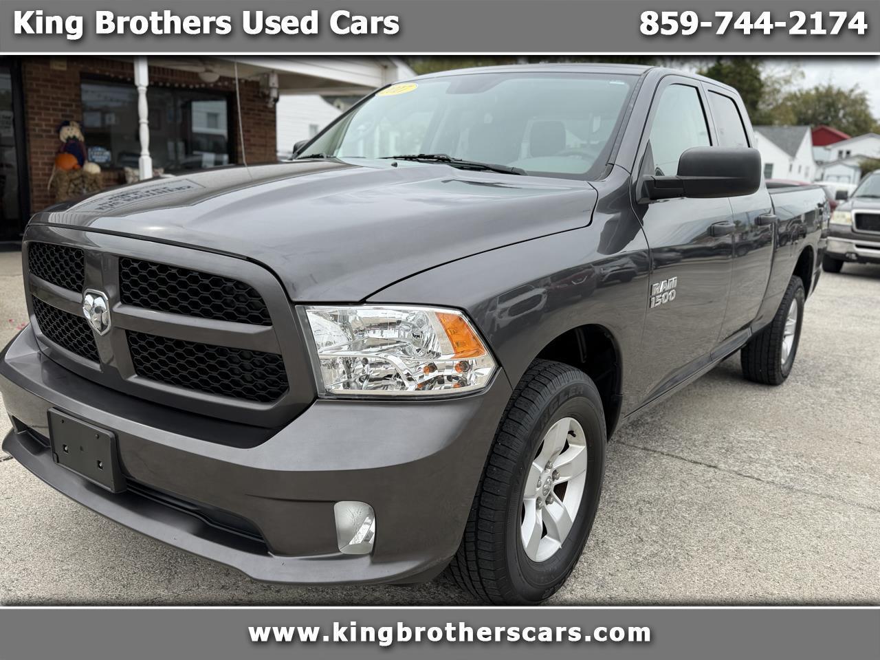 RAM 1500 Express 4x4 Quad Cab 6'4" Box 2017