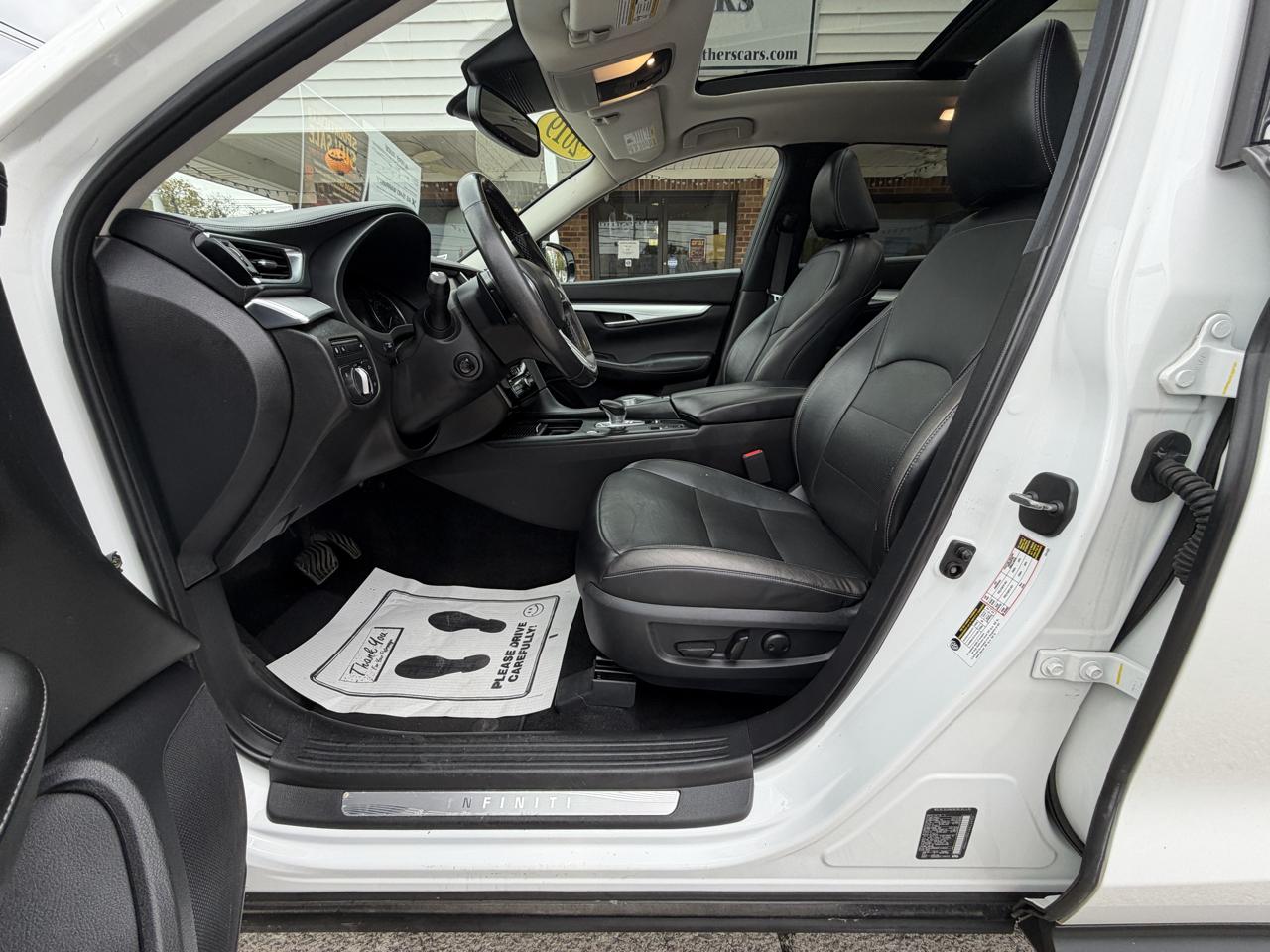 Infiniti QX50 ESSENTIAL AWD 2019