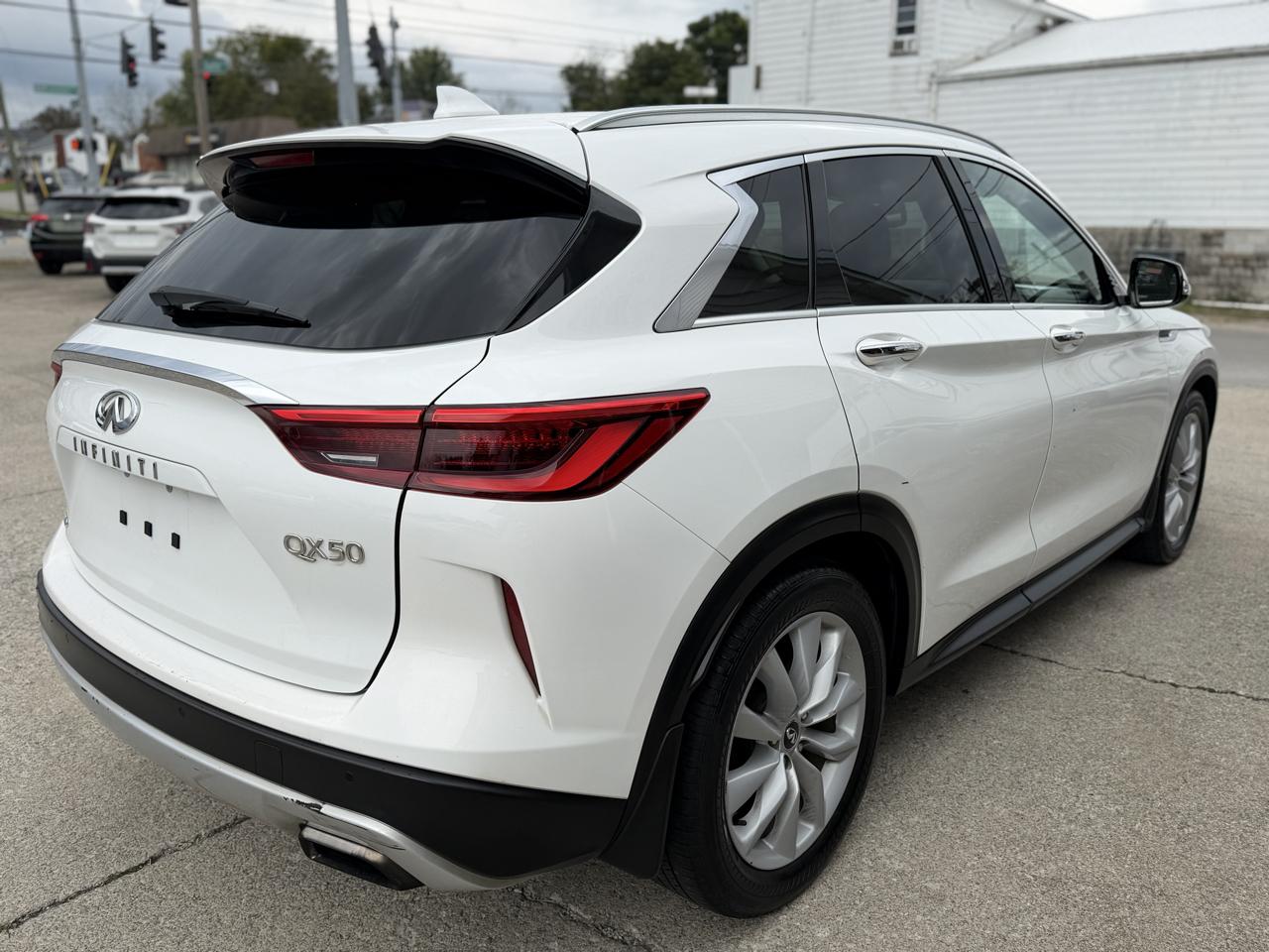 Infiniti QX50 ESSENTIAL AWD 2019