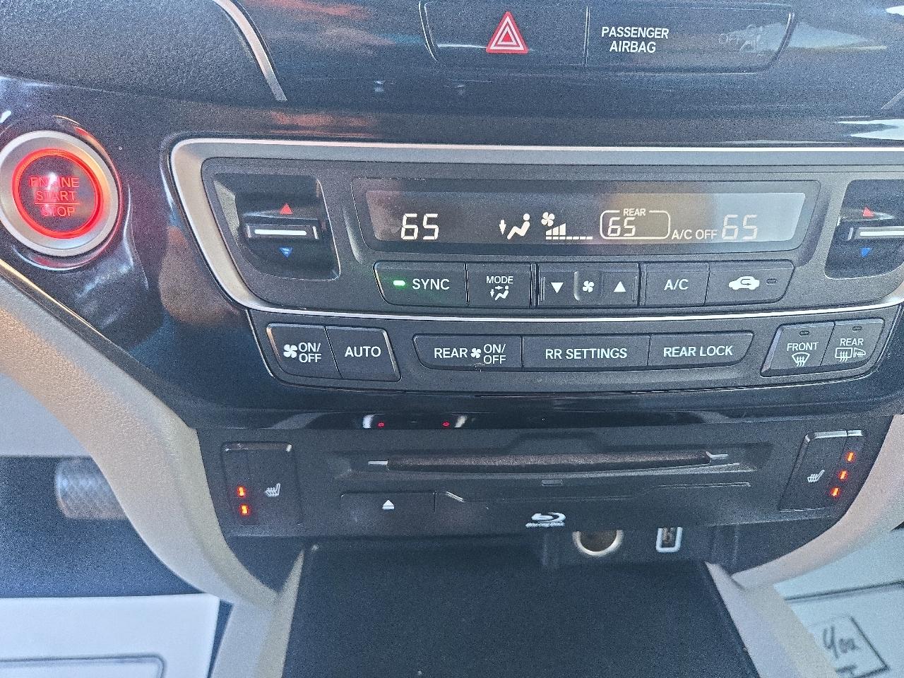 Honda Pilot Touring 8-Passenger AWD 2019