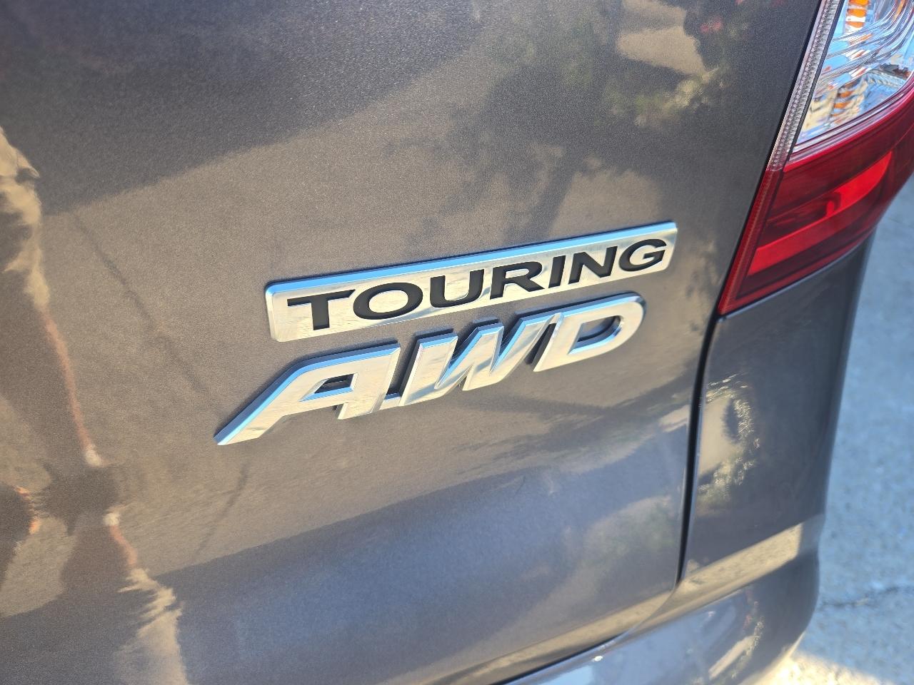 Honda Pilot Touring 8-Passenger AWD 2019