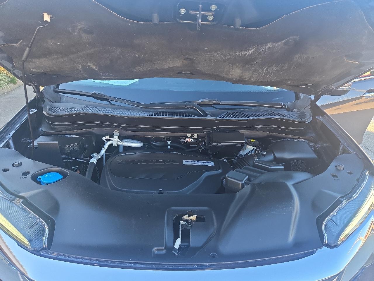 Honda Pilot Touring 8-Passenger AWD 2019