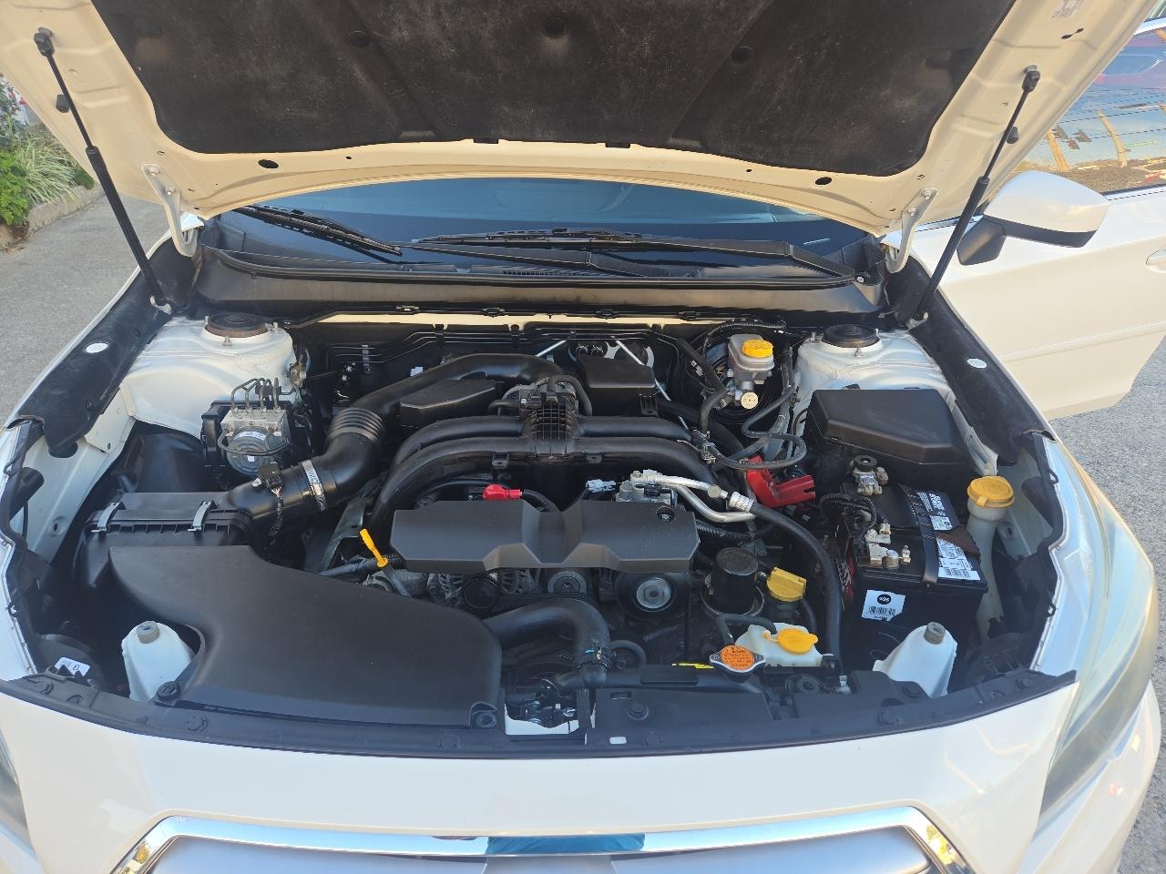 Subaru Legacy 4dr Sdn 2.5i Premium PZEV 2016