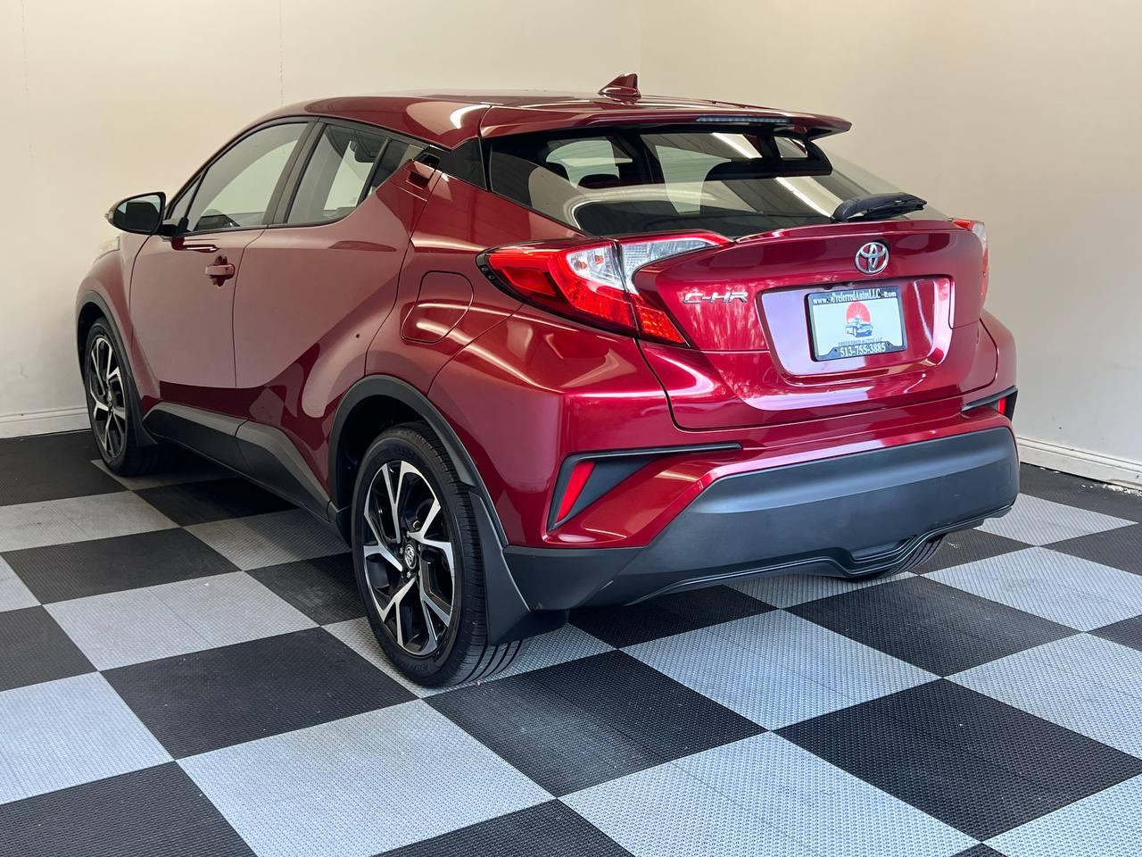 Toyota C-HR XLE 2018