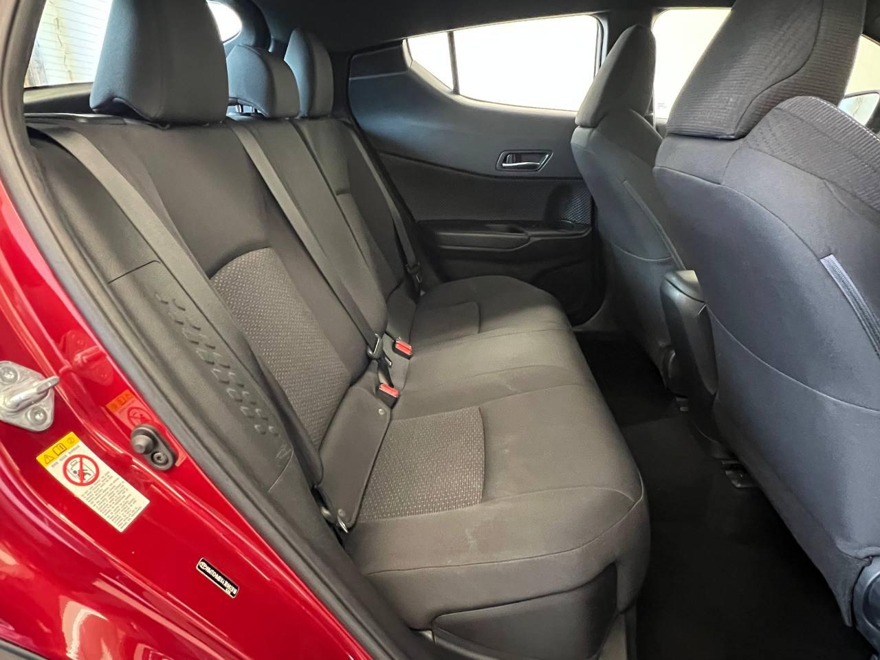 Toyota C-HR XLE 2018