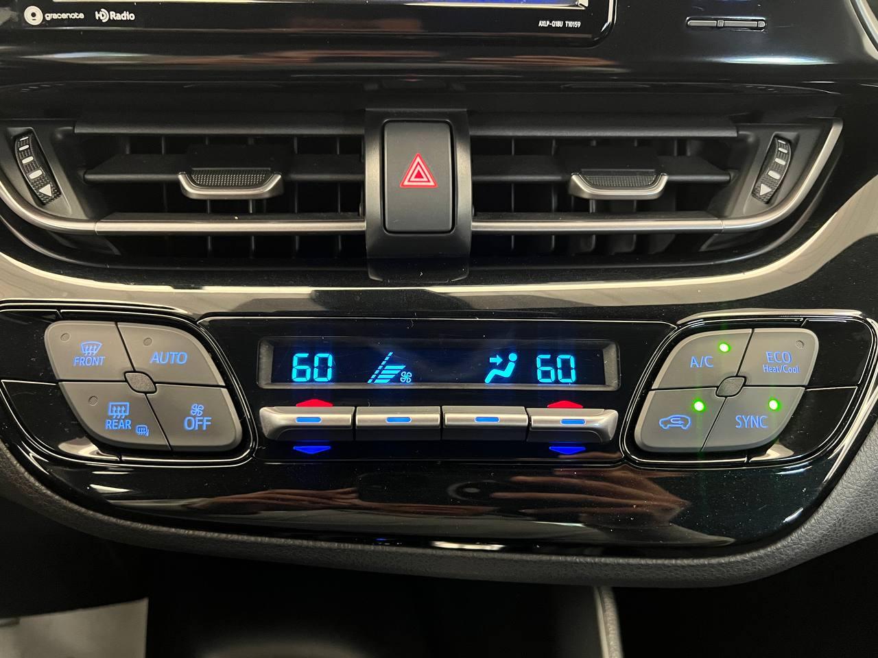 Toyota C-HR XLE 2018