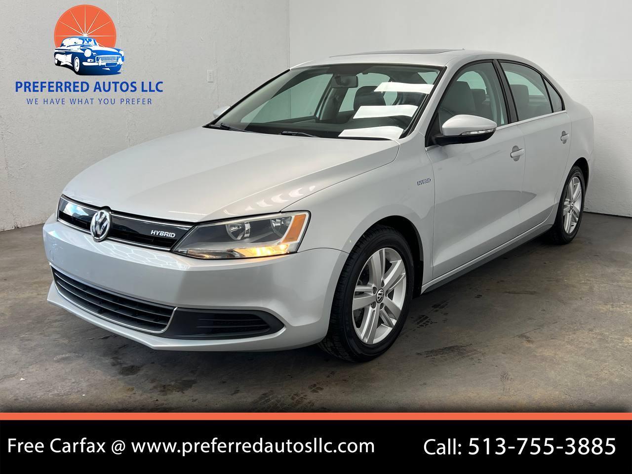 Volkswagen Jetta Hybrid  2013