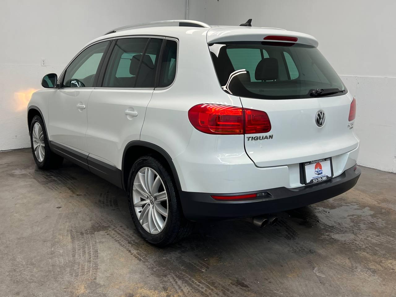 Volkswagen Tiguan 4MOTION 4dr Auto SEL 2015