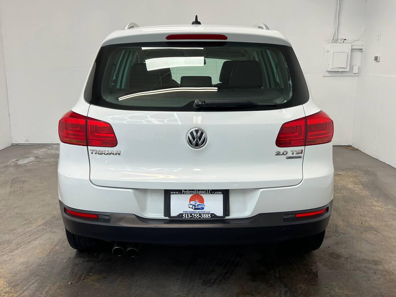 Volkswagen Tiguan 4MOTION 4dr Auto SEL 2015