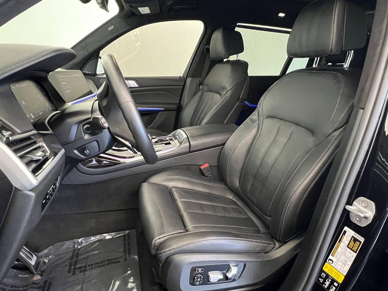 BMW X7 M50i Sports Activity Vehicle 2020