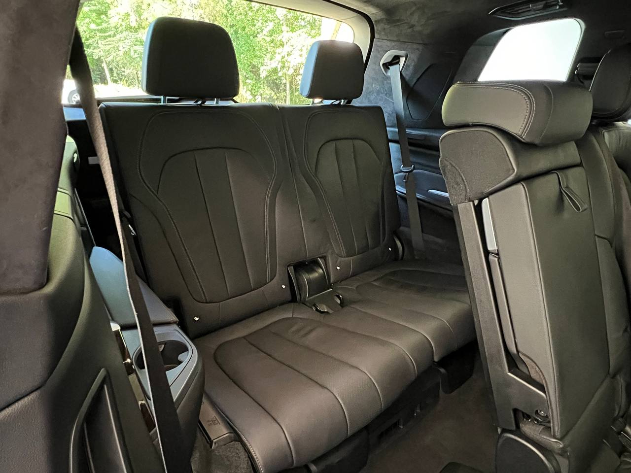 BMW X7 M50i Sports Activity Vehicle 2020