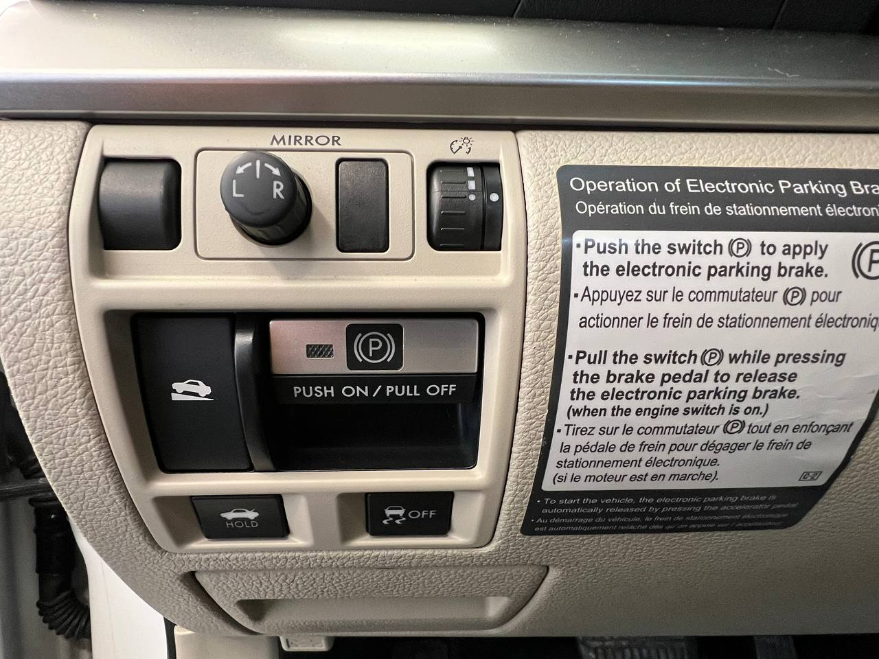 Subaru Legacy 4dr Sdn H4 Auto 2.5i Premium 2012