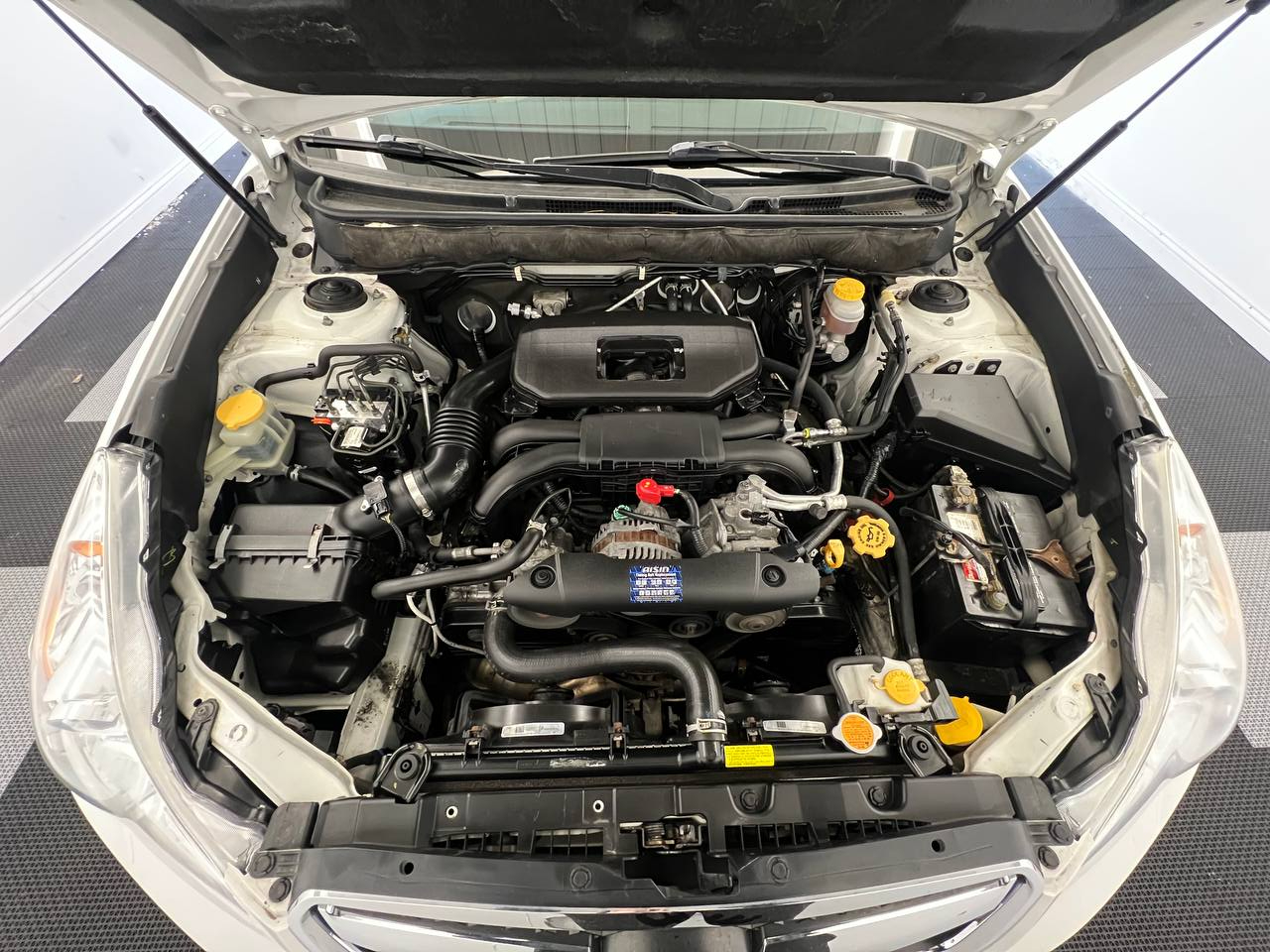 Subaru Legacy 4dr Sdn H4 Auto 2.5i Premium 2012