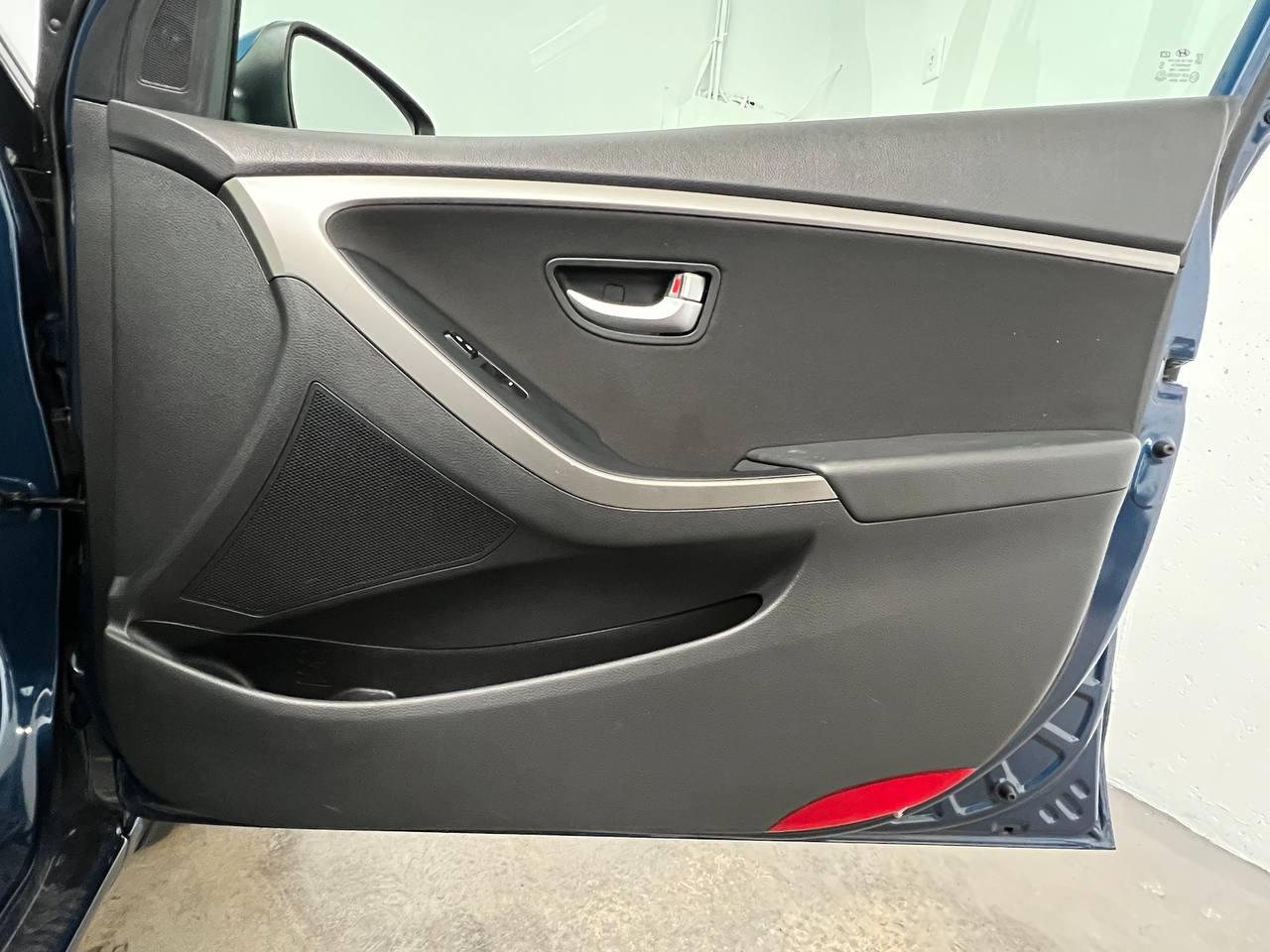 Hyundai Elantra GT  2016