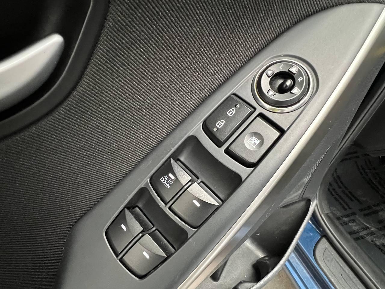 Hyundai Elantra GT  2016