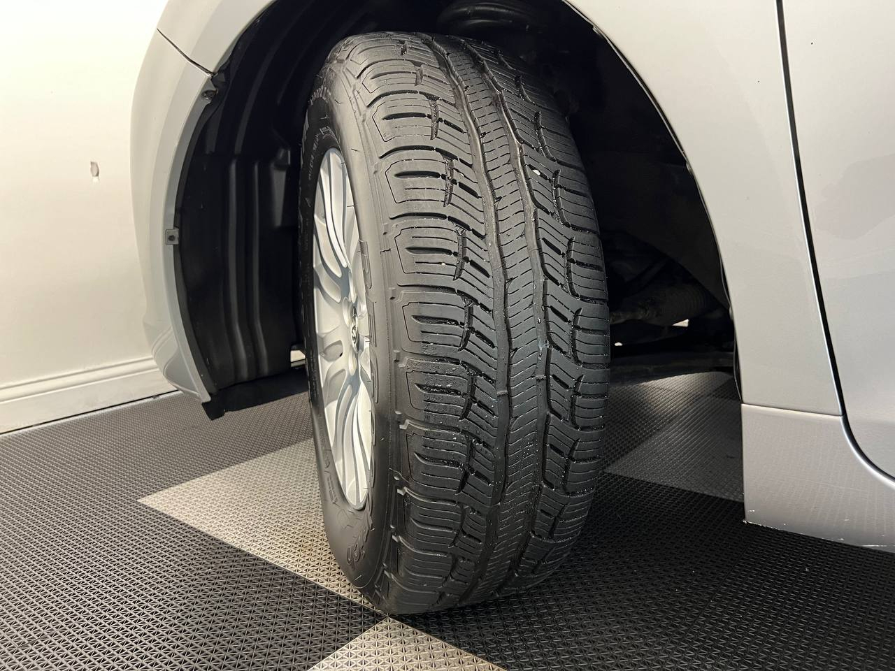 2015 Toyota Sienna XLE photo 33
