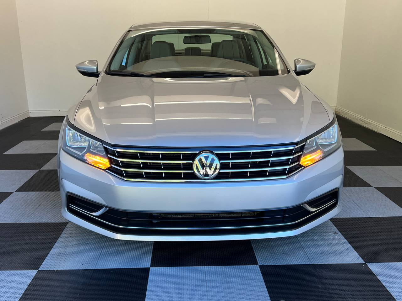 Volkswagen Passat 2.0T S Auto 2018 Volkswagen Passat 2.0T S Auto 2018