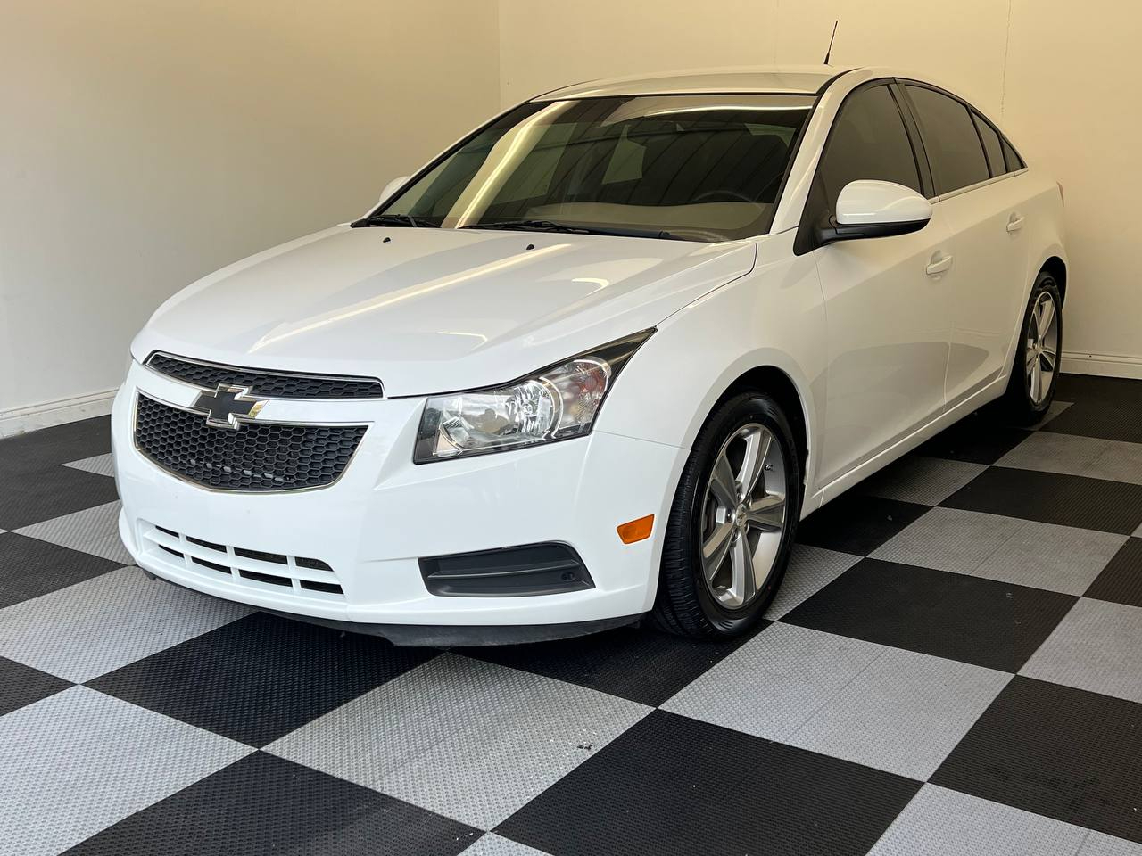 2014 Chevrolet Cruze 4dr Sdn Auto 2LT