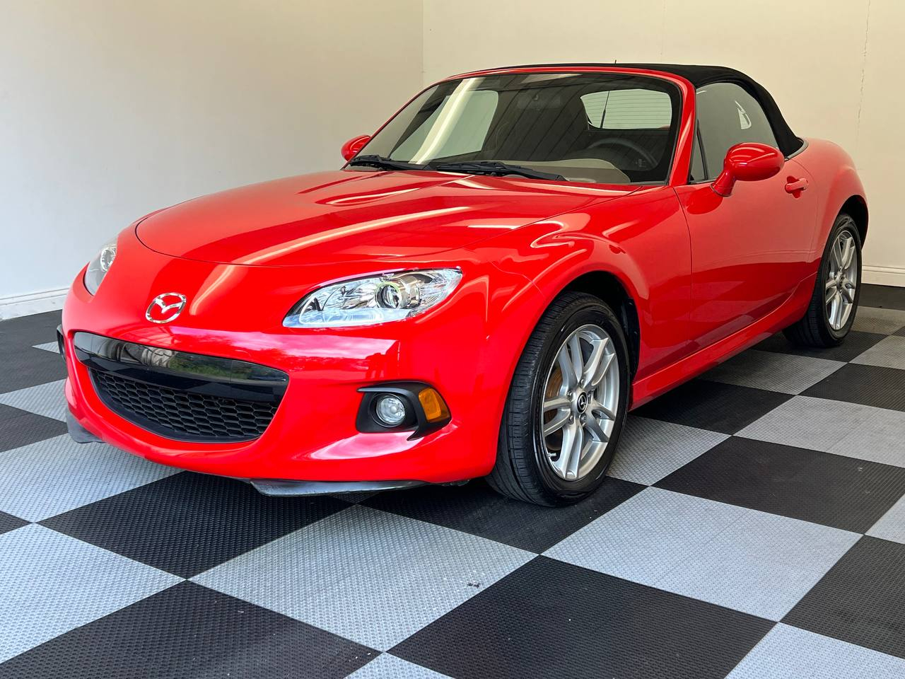 2014 Mazda MX-5 Miata 2dr Conv Man Sport